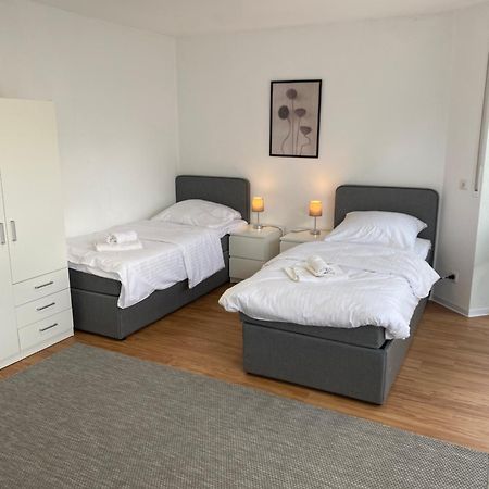 Modern - Wifi - Netflix - Ruhig Apartment Bielefeld Bagian luar foto